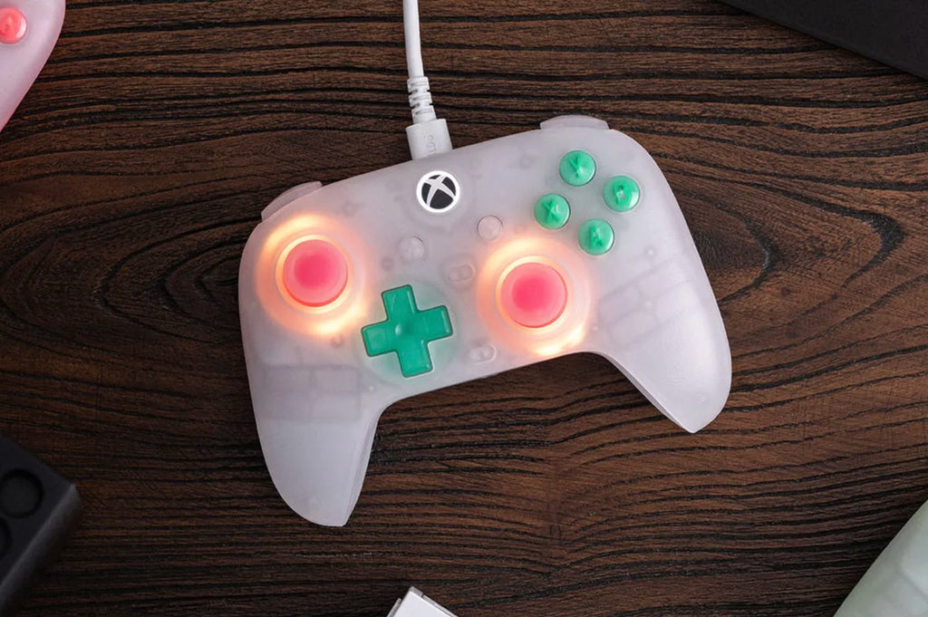 8Bitdo Unveils Ultimate Mini Wired Game Controller for Xbox